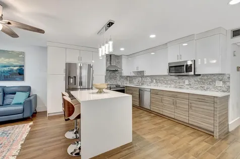 187 Seville H Delray Beach FL 33446
