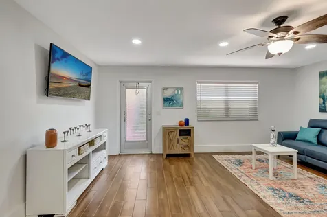 187 Seville H Delray Beach FL 33446