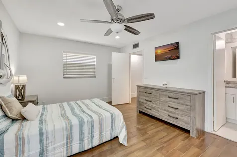 187 Seville H Delray Beach FL 33446