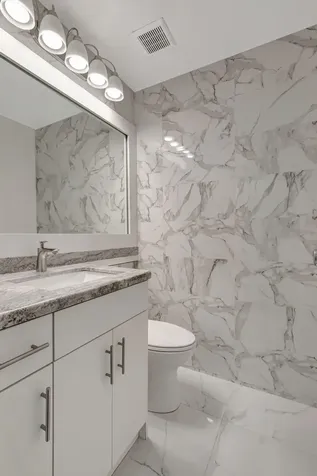 187 Seville H Delray Beach FL 33446