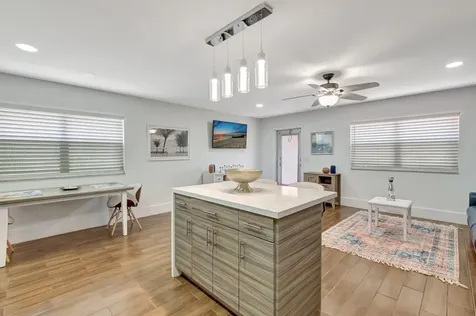 187 Seville H Delray Beach FL 33446