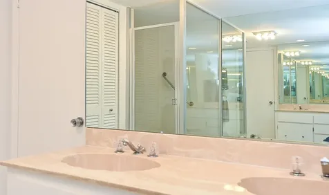 5510 N Ocean Drive Singer Island FL 33404