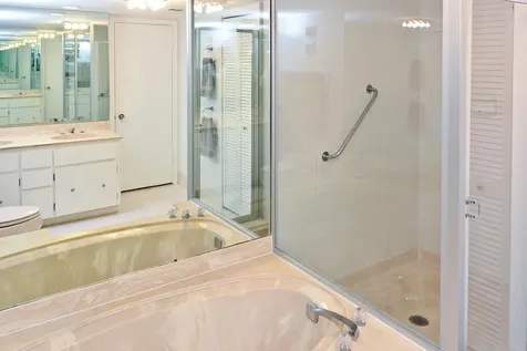 5510 N Ocean Drive Singer Island FL 33404
