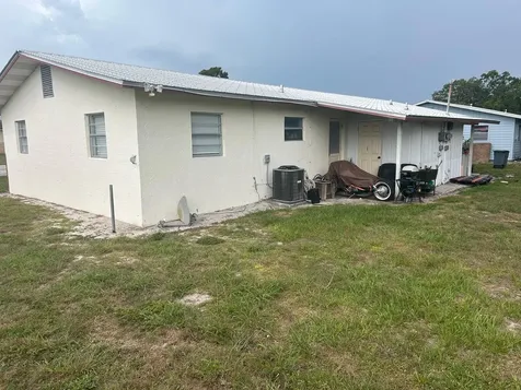 2536 Seneca Avenue Fort Pierce FL 34946