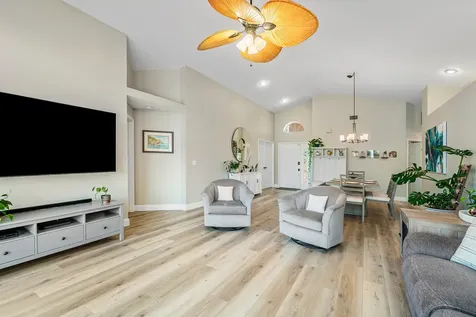 10560 Plainview Circle Boca Raton FL 33498