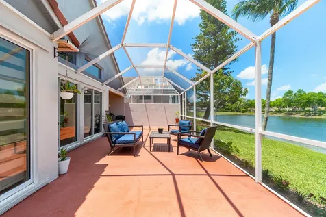 10560 Plainview Circle Boca Raton FL 33498