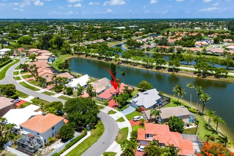 10560 Plainview Circle Boca Raton FL 33498