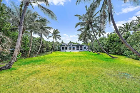 5 N Beach Road Jupiter Island FL 33455