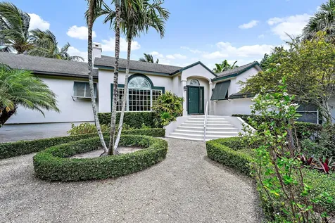 5 N Beach Road Jupiter Island FL 33455