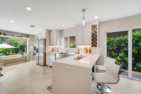 10434 Buena Ventura Drive Boca Raton FL 33498