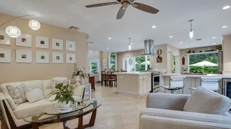 10434 Buena Ventura Drive Boca Raton FL 33498