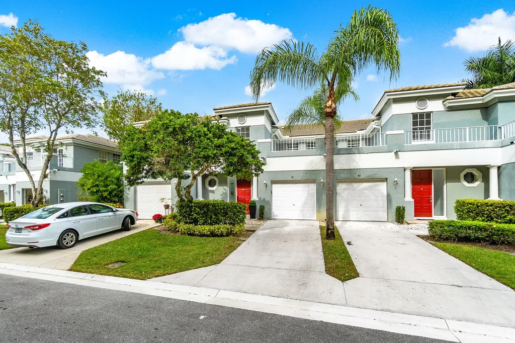 10291 N Andover Coach Lane Lake Worth FL 33449