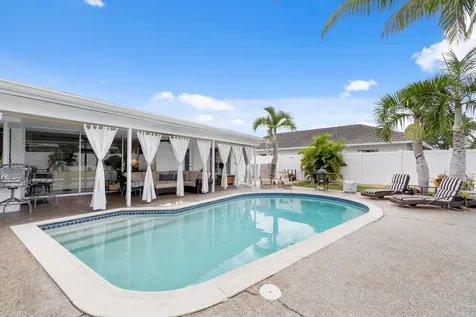 1151 Sw 12th Avenue Boca Raton FL 33486