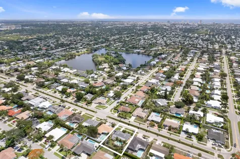 1151 Sw 12th Avenue Boca Raton FL 33486