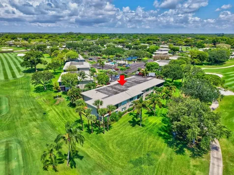 7 Stratford Drive Boynton Beach FL 33436