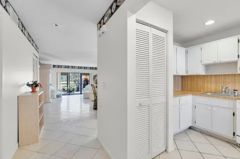 7 Stratford Drive Boynton Beach FL 33436