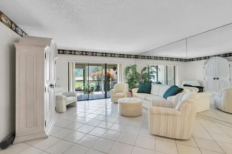 7 Stratford Drive Boynton Beach FL 33436
