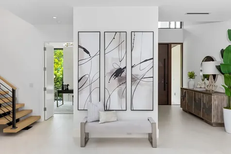 98 Ne Spanish Trail Boca Raton FL 33432