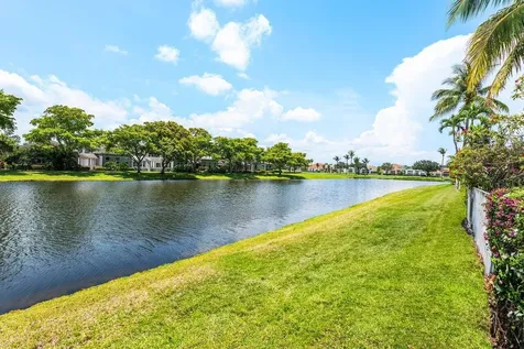 5779 Regency Circle Boca Raton FL 33496