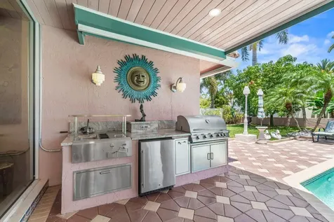 1685 Sw 17th Street Boca Raton FL 33486