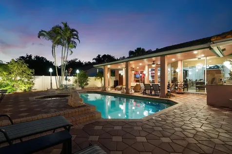 1685 Sw 17th Street Boca Raton FL 33486