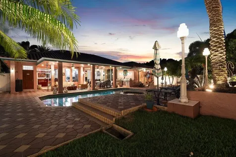 1685 Sw 17th Street Boca Raton FL 33486