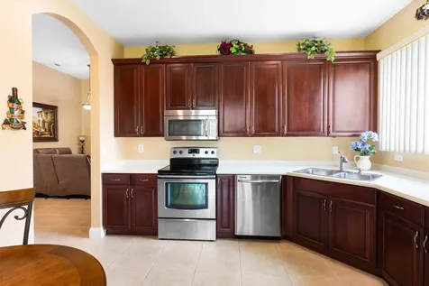 447 Sw Talquin Lane Port Saint Lucie FL 34986