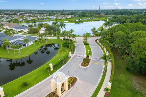 447 Sw Talquin Lane Port Saint Lucie FL 34986