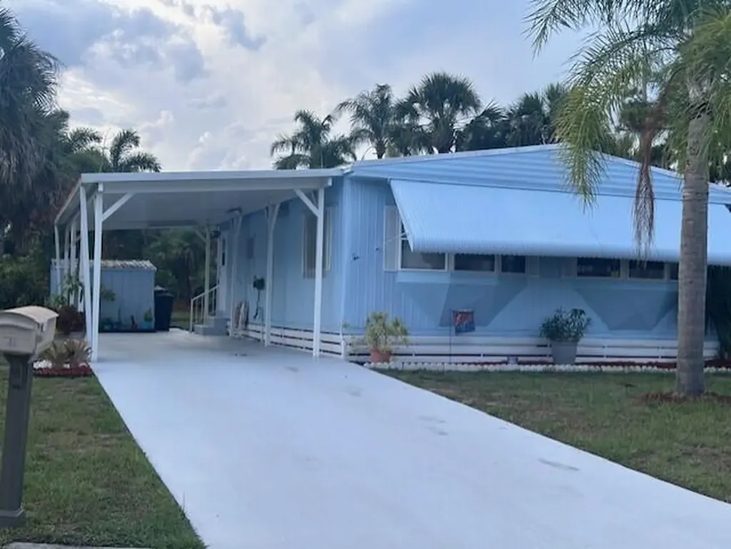 10 Arboles Lane Port Saint Lucie FL 34952