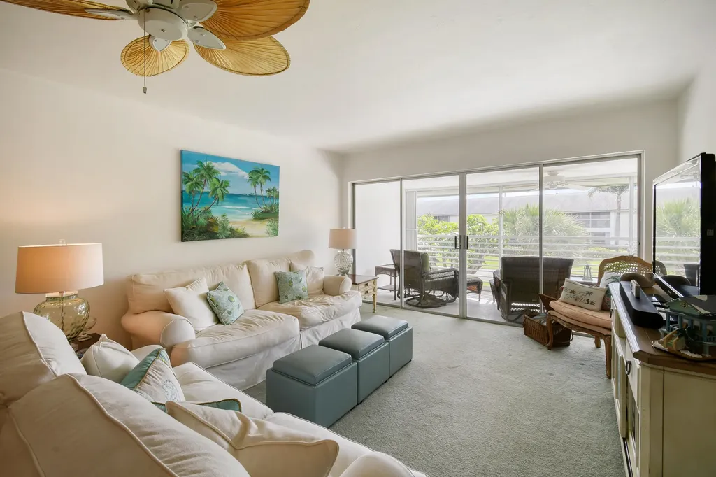 4 Garden Street Tequesta FL 33469