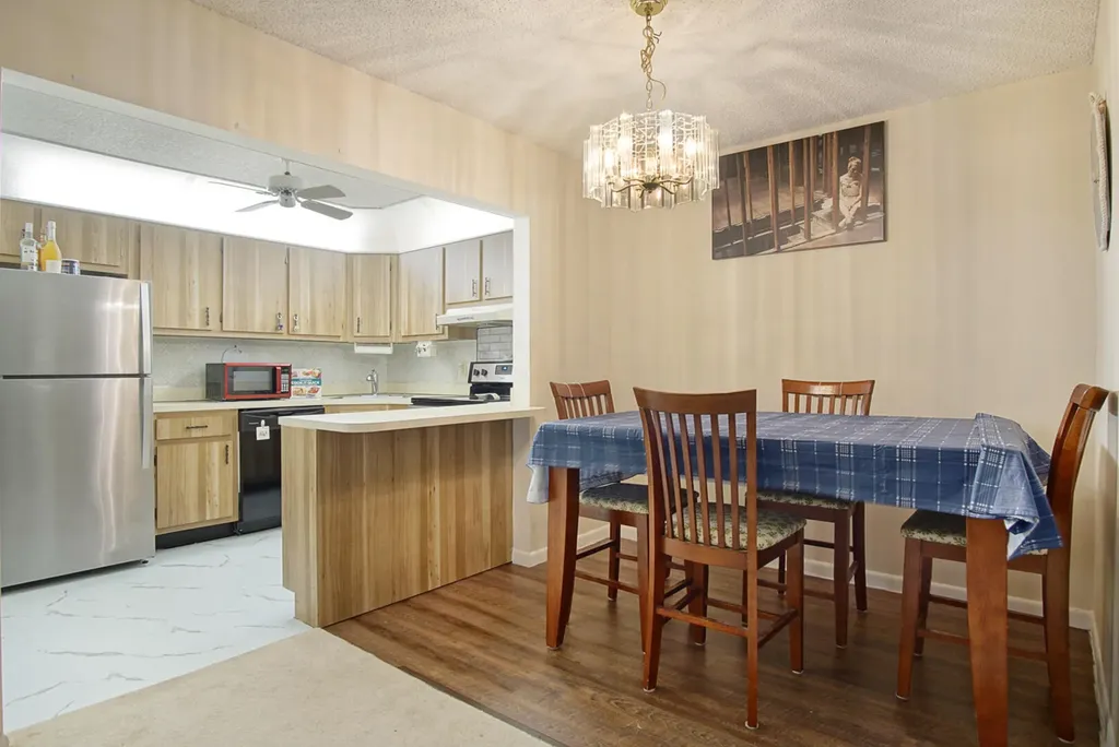 5930 Whispering Pines Way Greenacres FL 33463