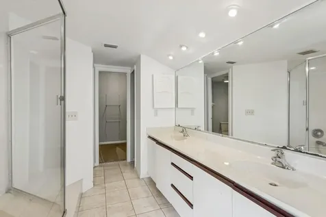 24 Uno Lago Drive Juno Beach FL 33408