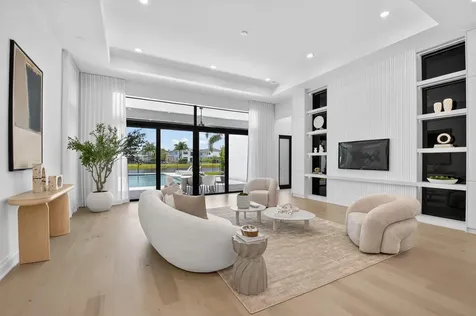 9072 Benedetta Place Boca Raton FL 33496