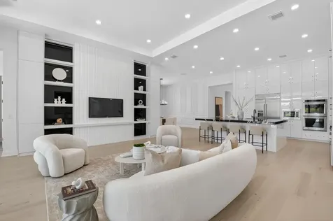 9072 Benedetta Place Boca Raton FL 33496