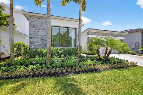 9072 Benedetta Place Boca Raton FL 33496