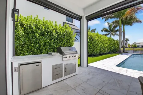 9072 Benedetta Place Boca Raton FL 33496