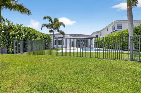 9072 Benedetta Place Boca Raton FL 33496