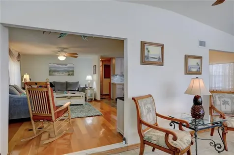 904 Thrush Circle Barefoot Bay FL 32976