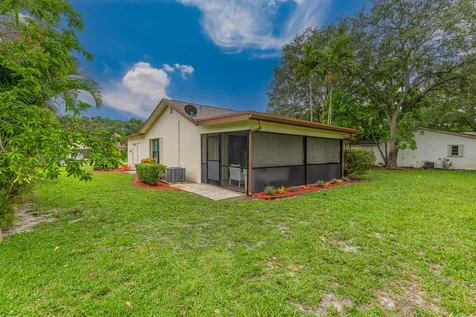 18085 102nd Way Boca Raton FL 33498