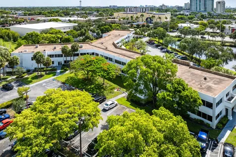 555 SW 12th Avenue Pompano Beach FL 33064