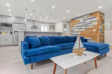322 NW 4th Avenue Delray Beach FL 33444