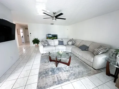 106 Lake Helen Drive West Palm Beach FL 33411