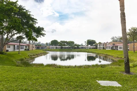 106 Lake Helen Drive West Palm Beach FL 33411