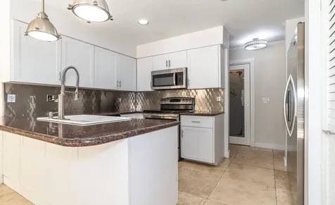 2711 Nw 26th Circle Boca Raton FL 33431