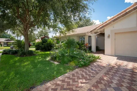 2711 Nw 26th Circle Boca Raton FL 33431