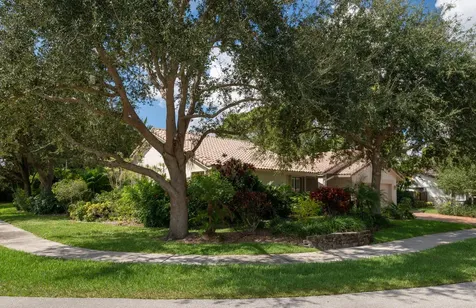 2711 Nw 26th Circle Boca Raton FL 33431