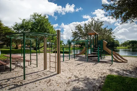 2711 Nw 26th Circle Boca Raton FL 33431