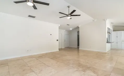2711 Nw 26th Circle Boca Raton FL 33431
