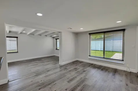 126 Nw 3rd Court Boca Raton FL 33432