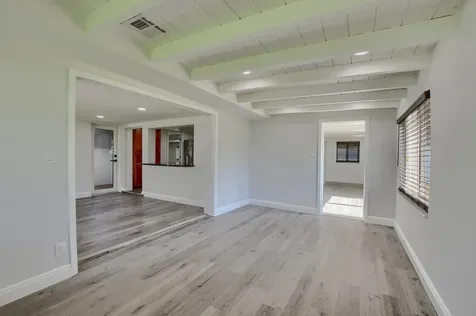 126 Nw 3rd Court Boca Raton FL 33432